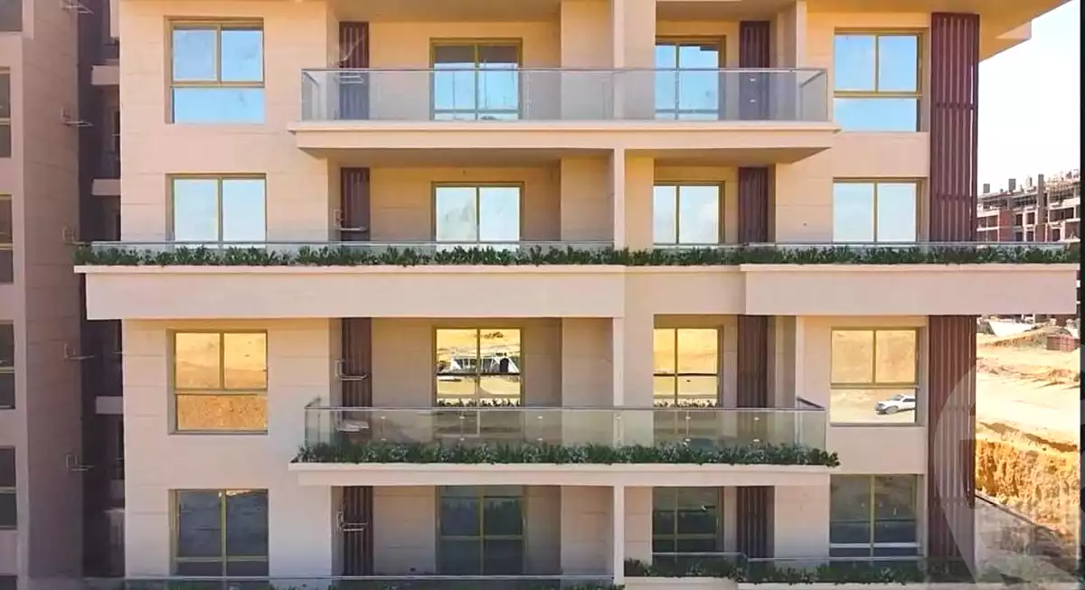 https://aqarmap.com.eg/en/listing/6748282-for-sale-cairo-new-administrative-capital-r8-tj-msr