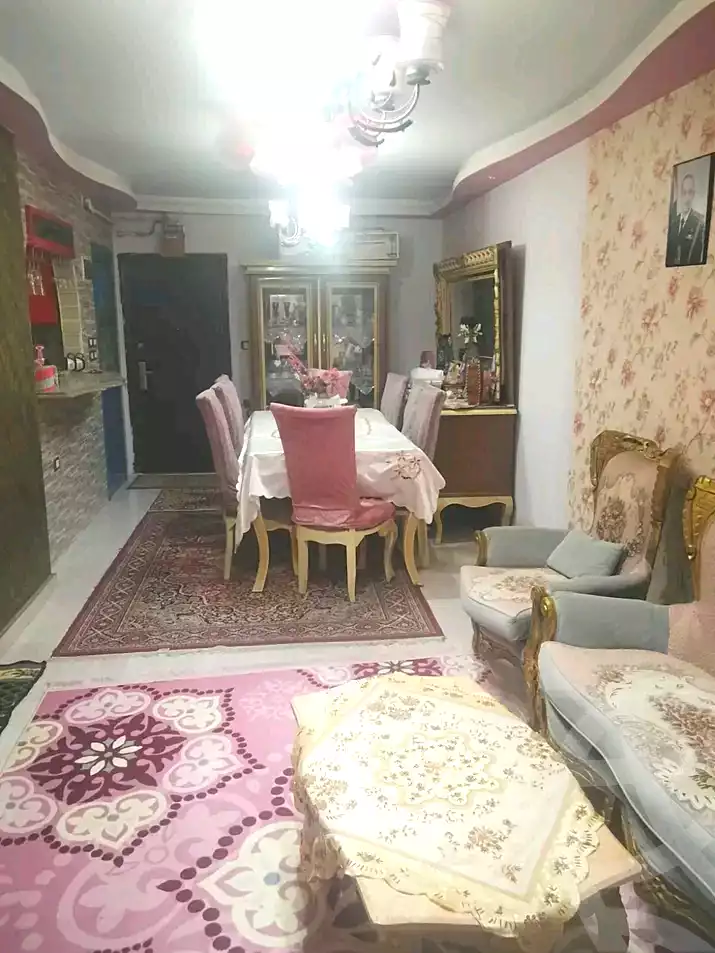 https://aqarmap.com.eg/ar/listing/6748827-for-sale-alexandria-l-jmy-lbytsh-el-saleheen-mosque-st