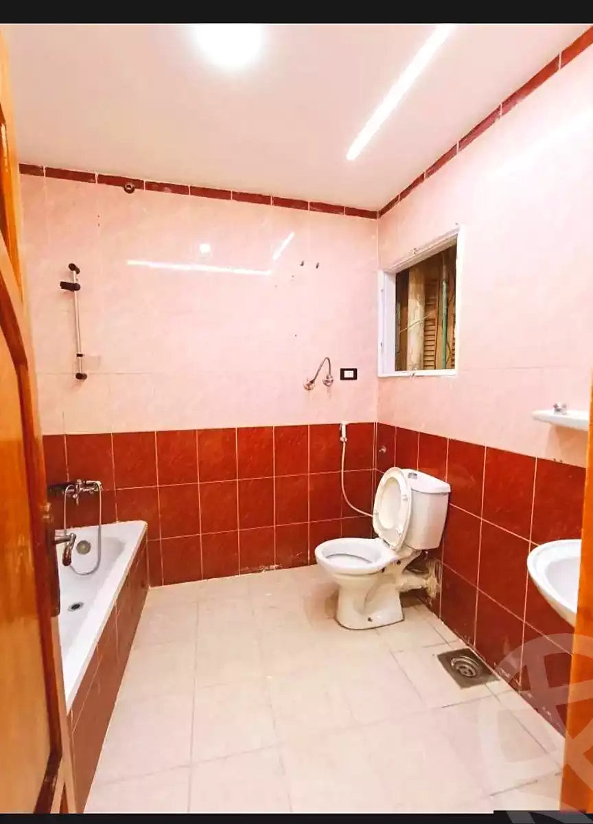 https://aqarmap.com.eg/ar/listing/6749146-for-sale-alexandria-el-mandara-shr-mlk-hfny