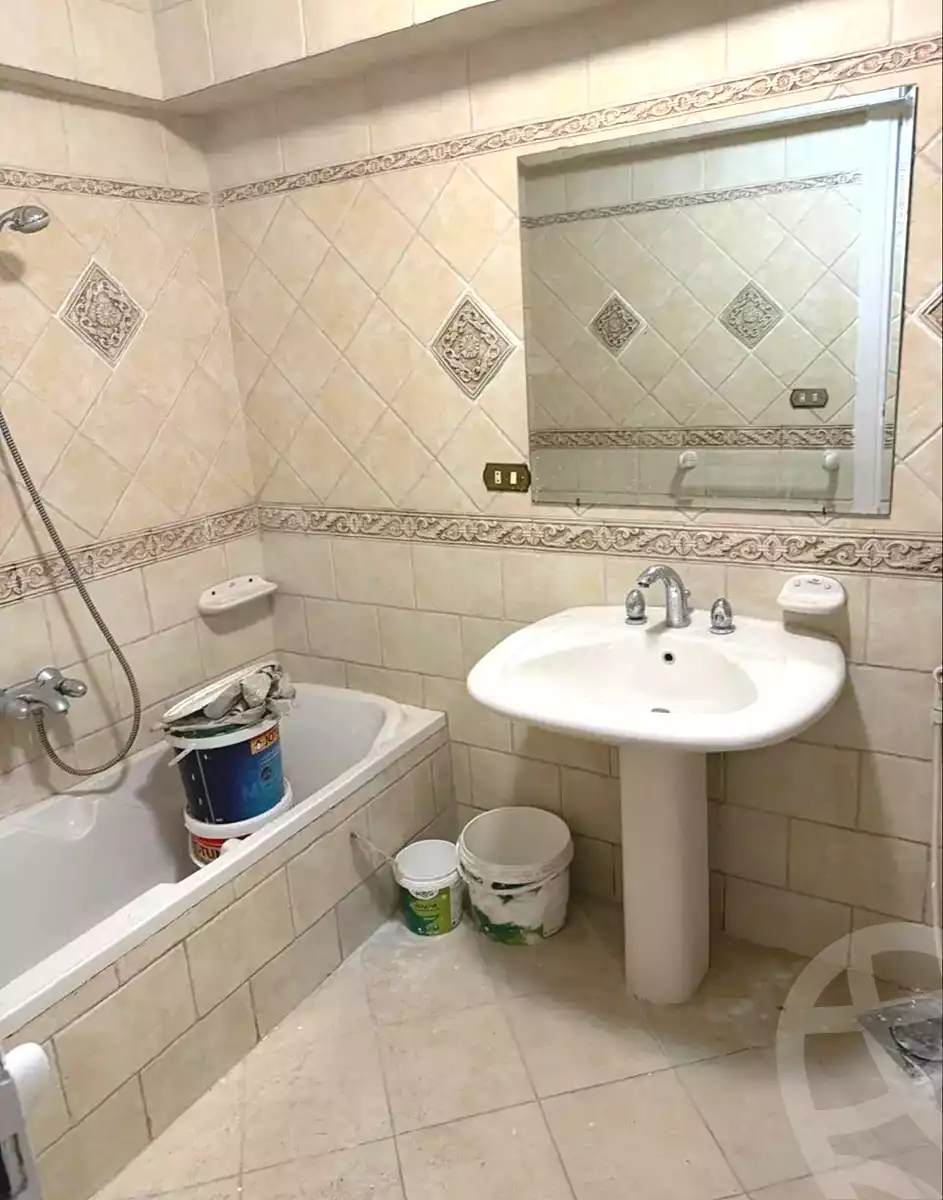 https://aqarmap.com.eg/en/listing/6749264-for-sale-alexandria-ganaklis