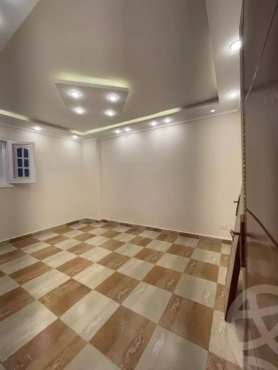 https://aqarmap.com.eg/ar/listing/6749831-for-sale-alexandria-el-asafra-shr-45
