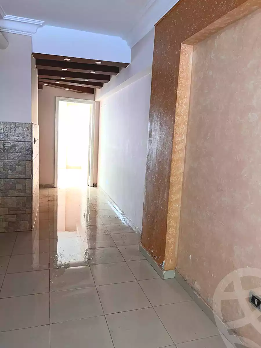 https://aqarmap.com.eg/ar/listing/6749953-for-sale-cairo-6th-of-october-el-ahyaa-neighborhood-2nd-divided-from-al-kafrawei-st