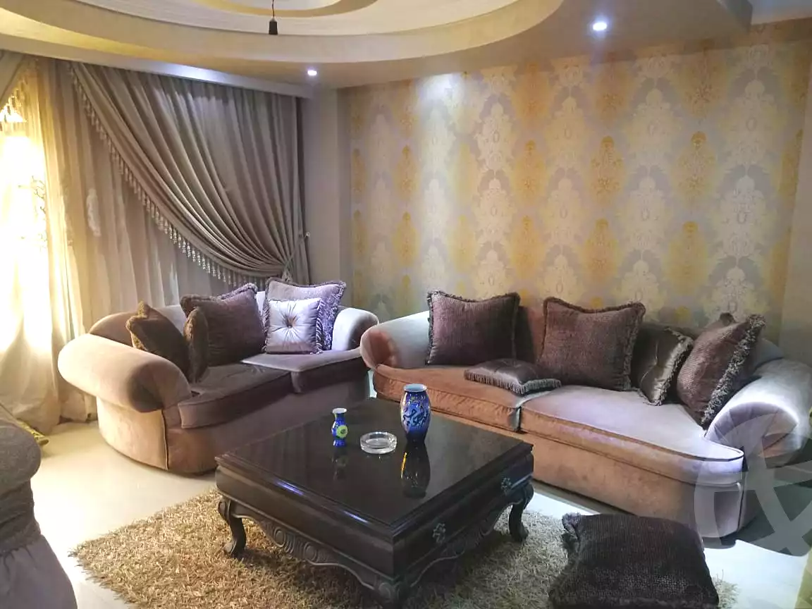 https://aqarmap.com.eg/ar/listing/6750179-for-sale-cairo-6th-of-october-el-ahyaa-neighborhood-4th-school-st