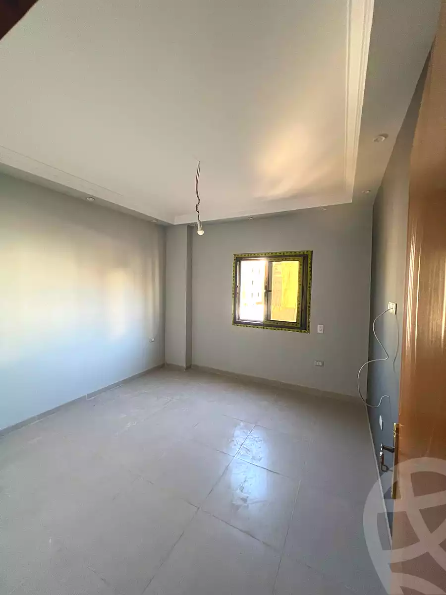 https://aqarmap.com.eg/ar/listing/6750438-for-sale-cairo-6th-of-october-el-tawsaat-el-shamalya-hy-2000-qt
