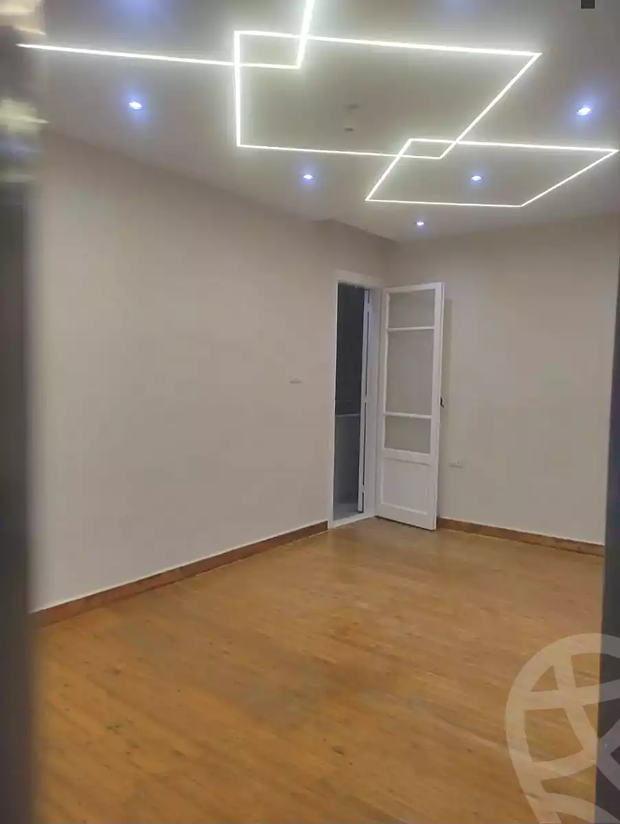 https://aqarmap.com.eg/ar/listing/6750617-for-sale-alexandria-camp-cesar