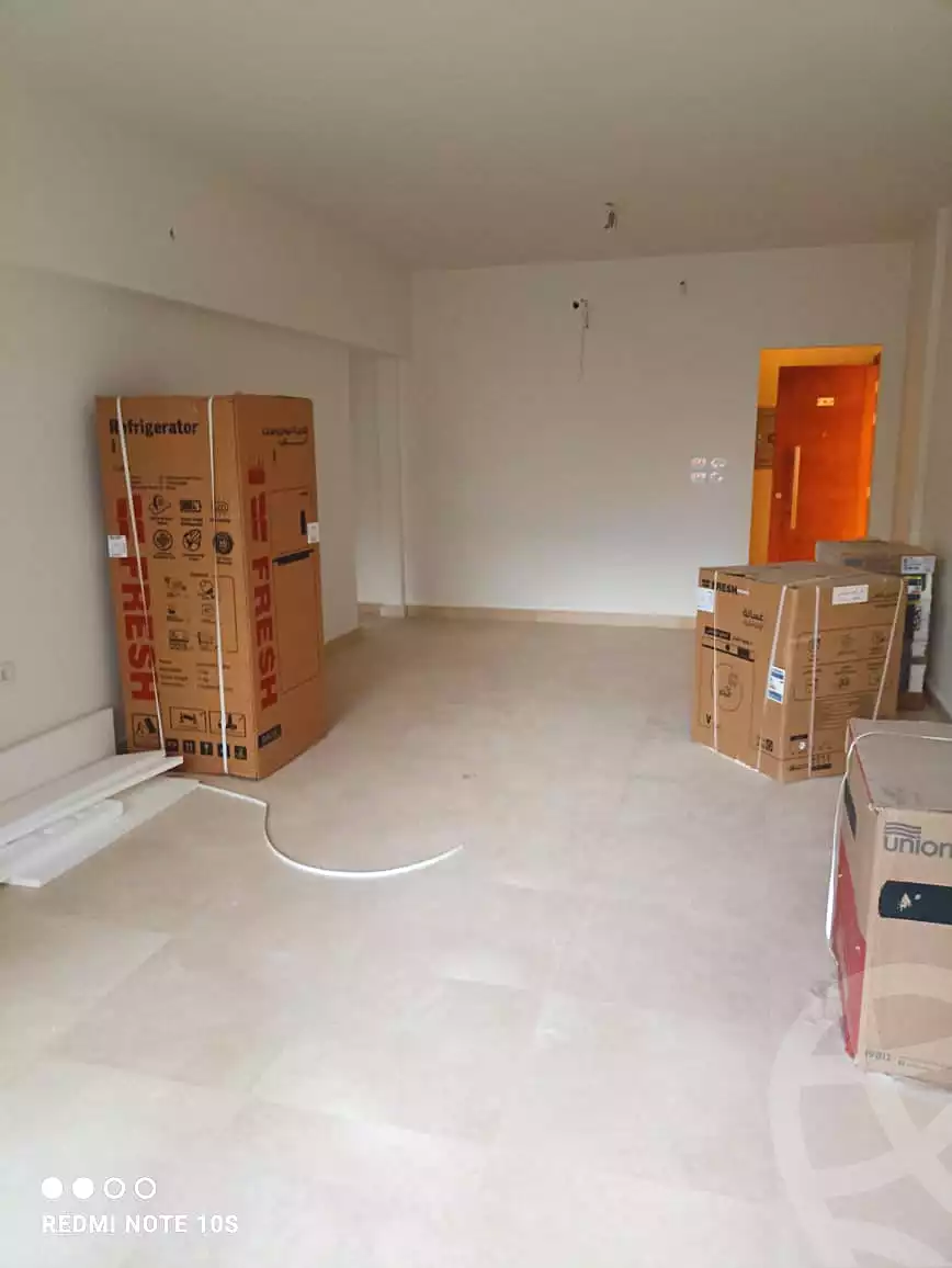 https://aqarmap.com.eg/ar/listing/6750742-for-rent-cairo-6th-of-october-compounds-w-wyst-wrskwm
