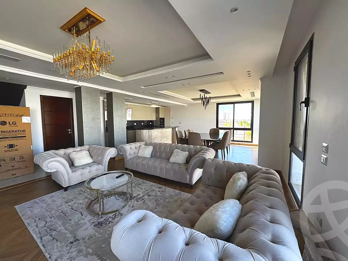 https://aqarmap.com.eg/ar/listing/6750849-for-rent-cairo-el-sheikh-zayed-city-compounds-kmbwnd-wyst-twn-swdyk