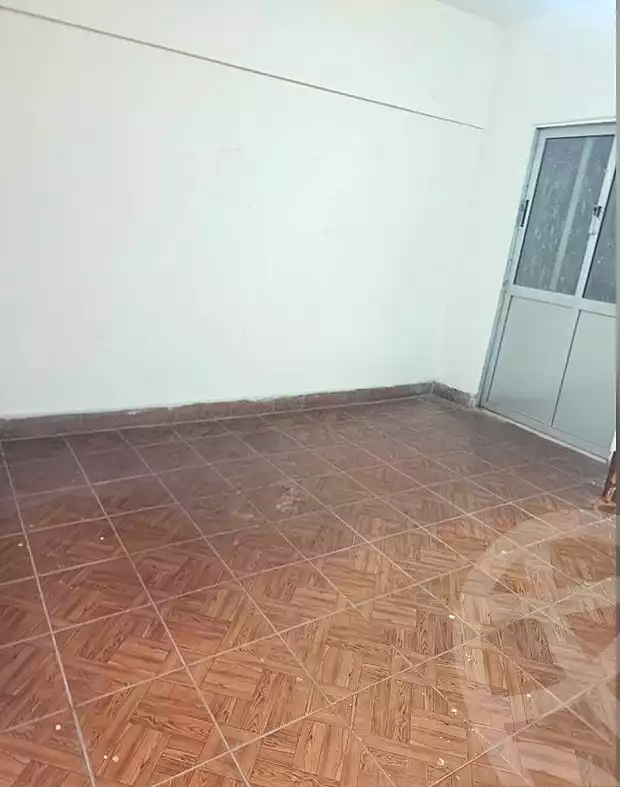 https://aqarmap.com.eg/ar/listing/6751148-for-rent-alexandria-bolekly-wnjdt