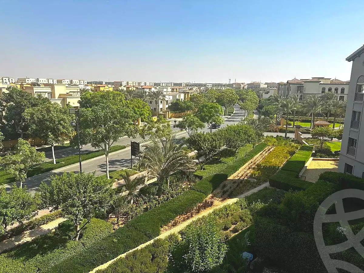 https://aqarmap.com.eg/en/listing/6751281-for-sale-cairo-new-cairo-compounds-kmbwnd-kryk-twn-il-cazar
