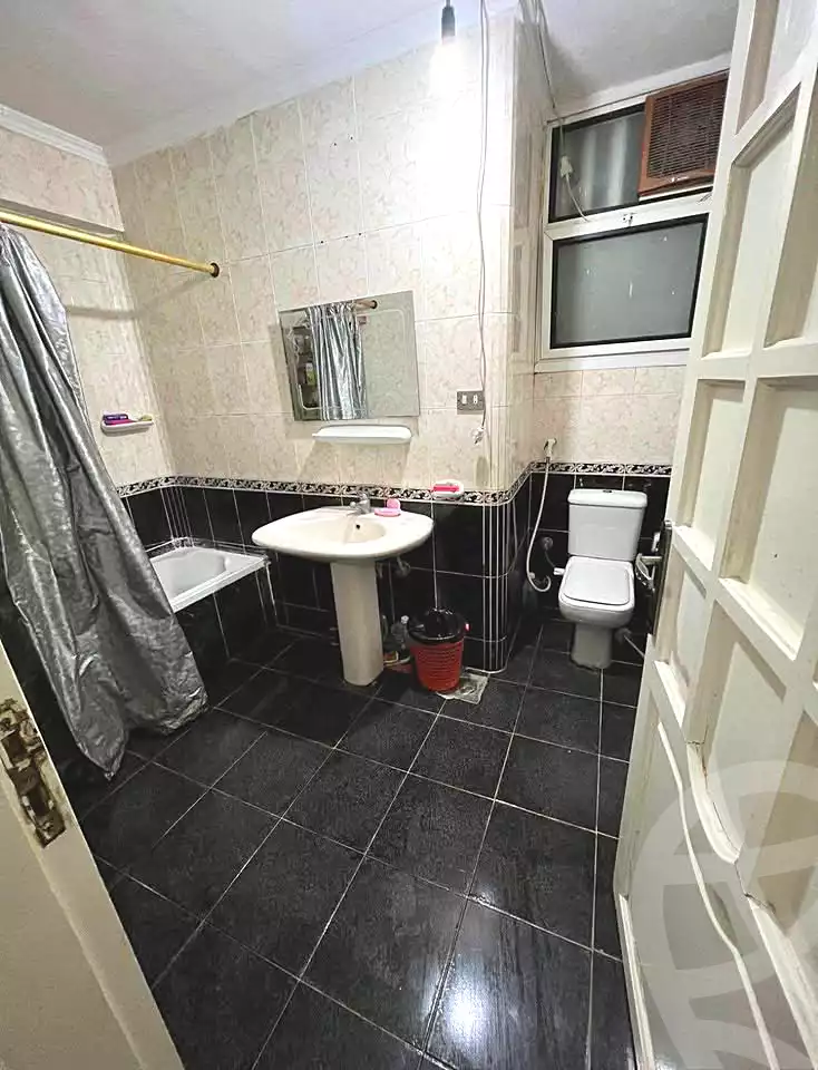 https://aqarmap.com.eg/ar/listing/6751412-for-sale-alexandria-ganaklis