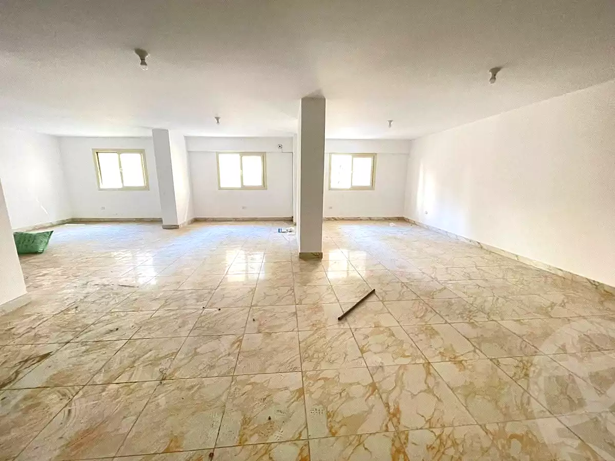 https://aqarmap.com.eg/ar/listing/6752703-for-rent-alexandria-moharram-bey-moharram-bek-st