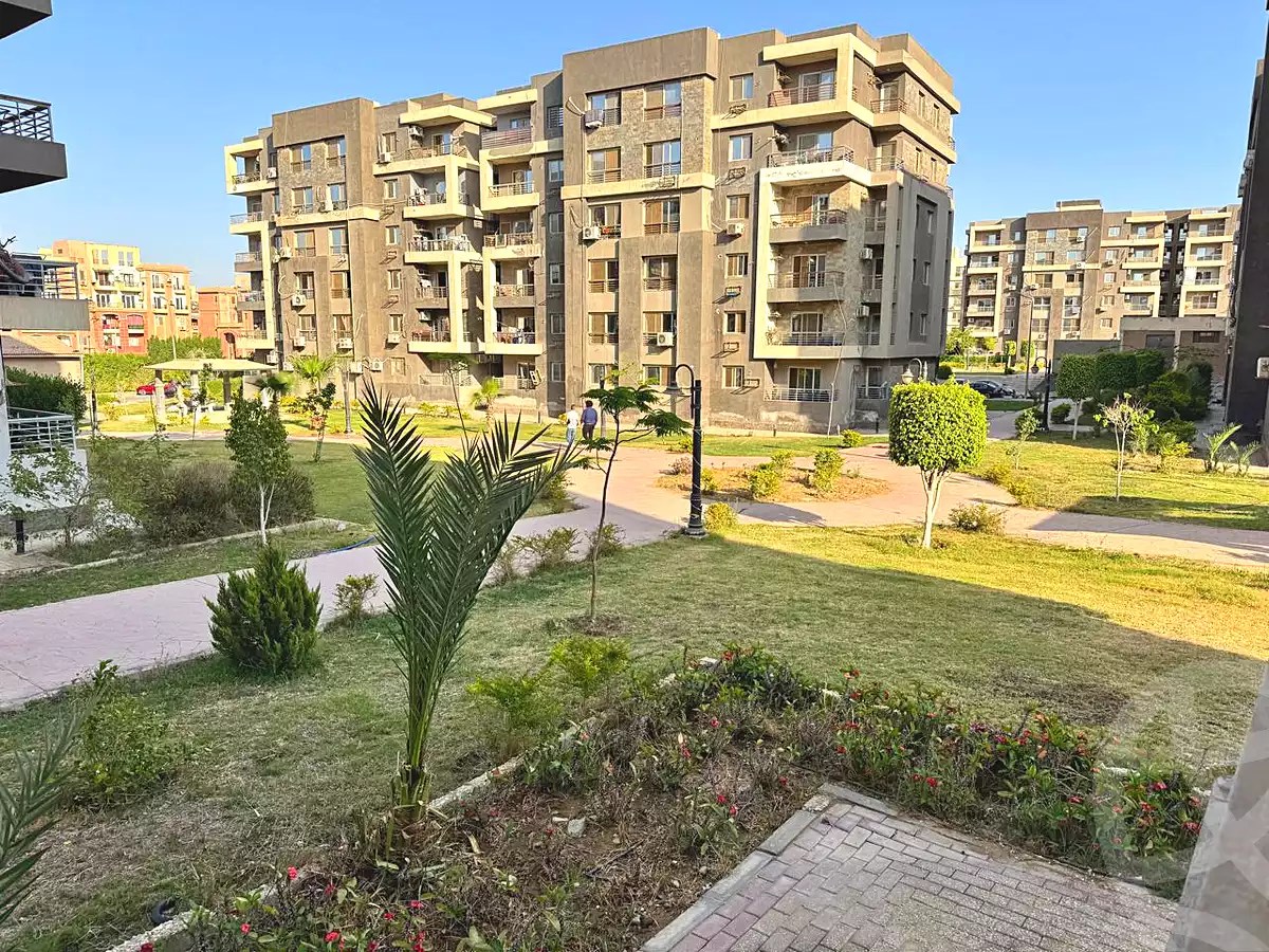https://aqarmap.com.eg/ar/listing/6752722-for-sale-cairo-el-sheikh-zayed-city-compounds-dr-msr