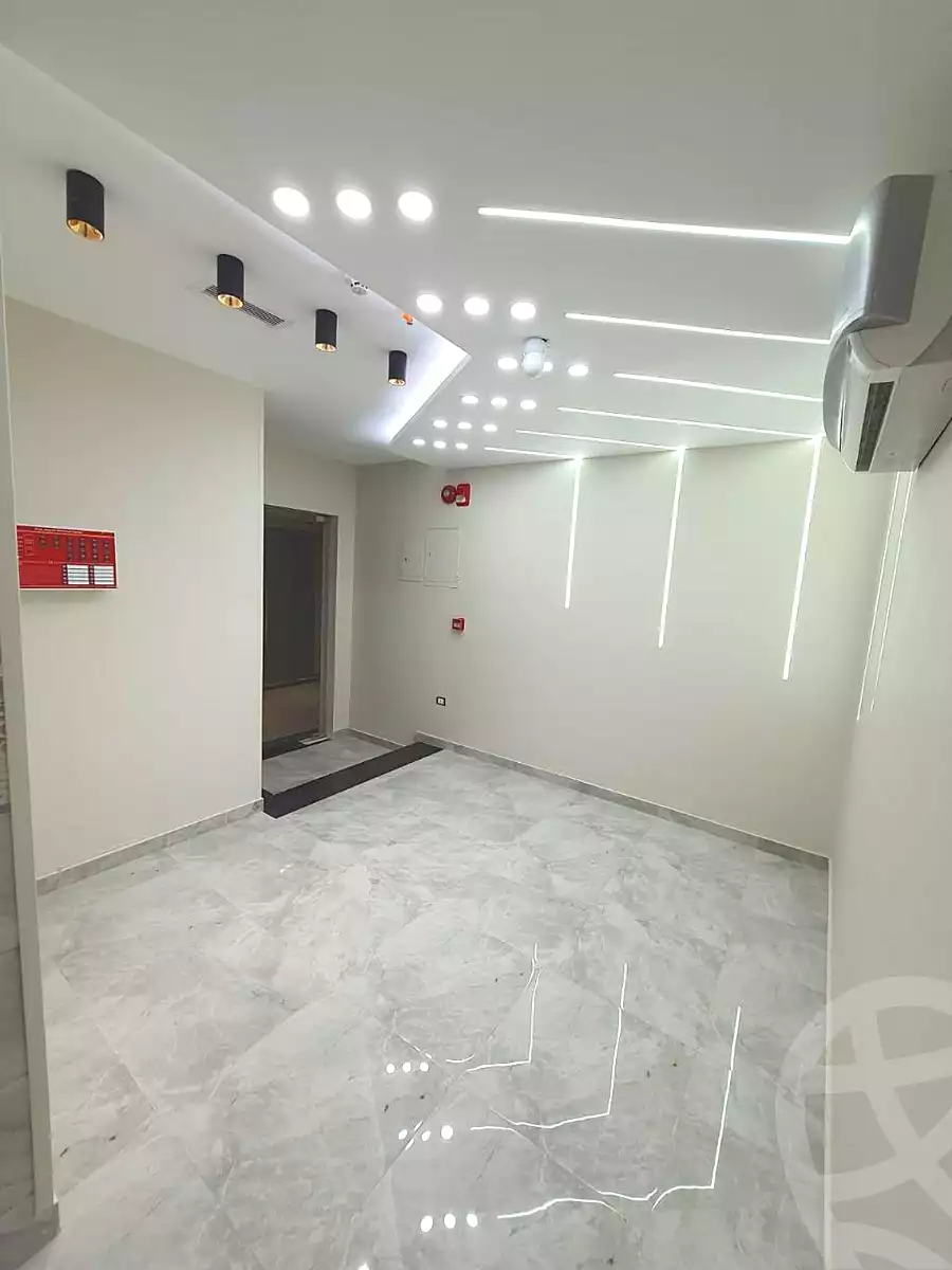 https://aqarmap.com.eg/ar/listing/6752958-for-rent-cairo-el-sheikh-zayed-city-compounds-dh-jyt-blz-mykwn-llttwyr
