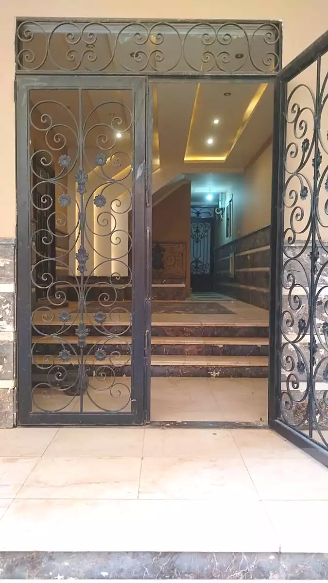 https://aqarmap.com.eg/en/listing/6752983-for-sale-cairo-new-cairo-el-lotus-lotus-south