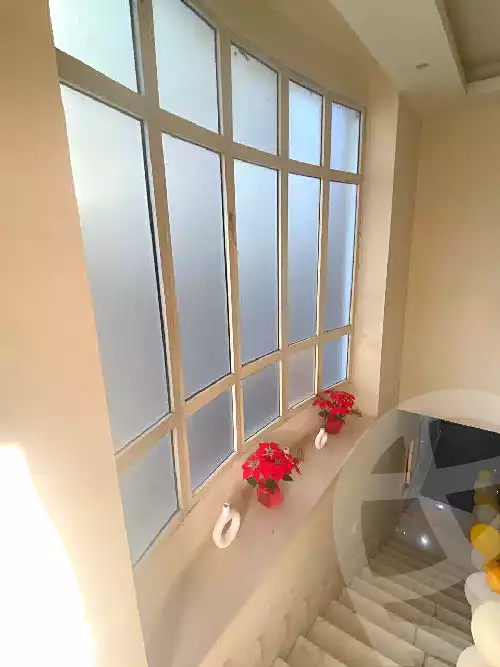 https://aqarmap.com.eg/ar/listing/6753780-for-rent-cairo-new-cairo-ganob-el-akadamiya-south-academy-b-taha-hussein-st