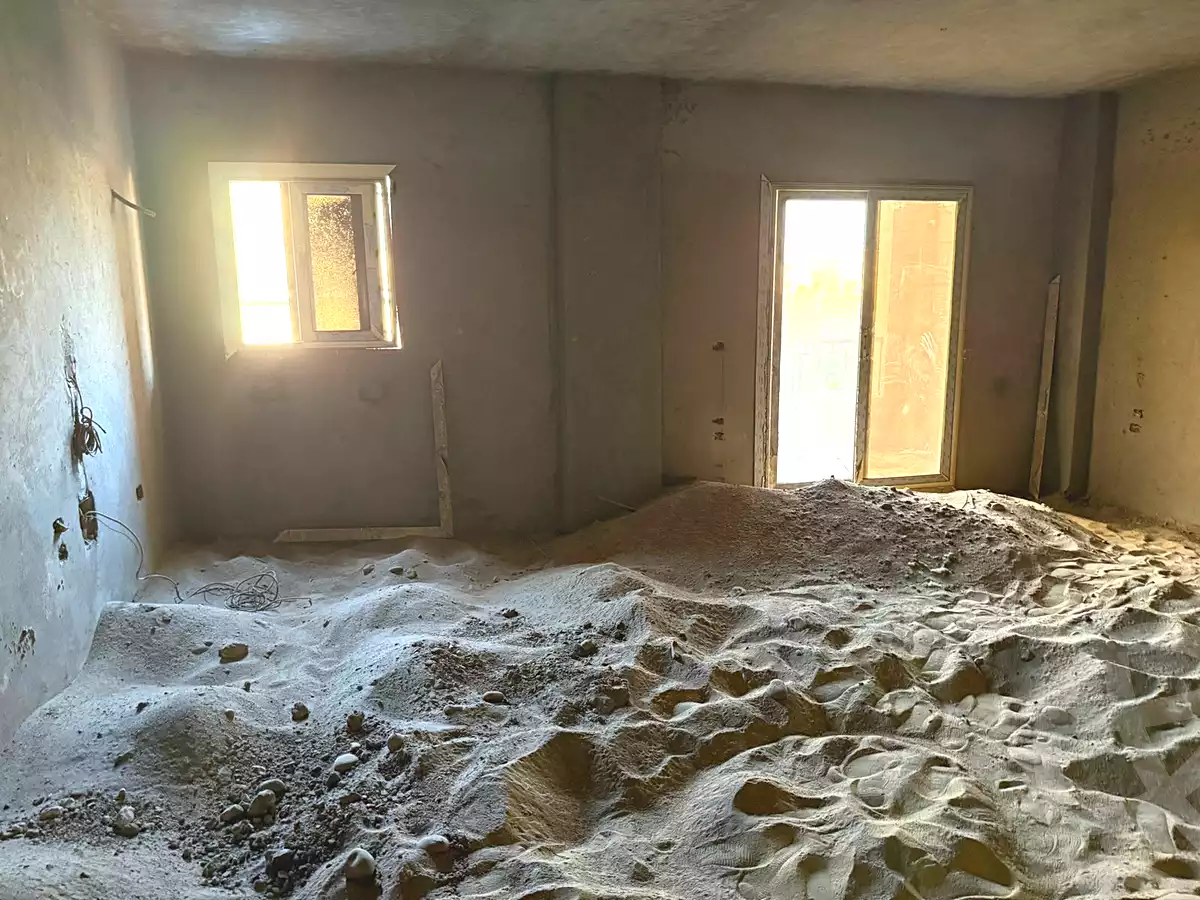 https://aqarmap.com.eg/en/listing/6753889-for-sale-cairo-6th-of-october-compounds-gladios-garden