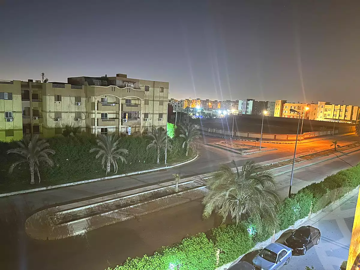 https://aqarmap.com.eg/ar/listing/6754561-for-sale-cairo-new-cairo-compounds-kmbwnd-rwd-lzhr