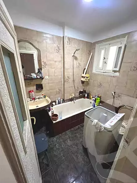 https://aqarmap.com.eg/en/listing/6755304-for-sale-alexandria-ganaklis
