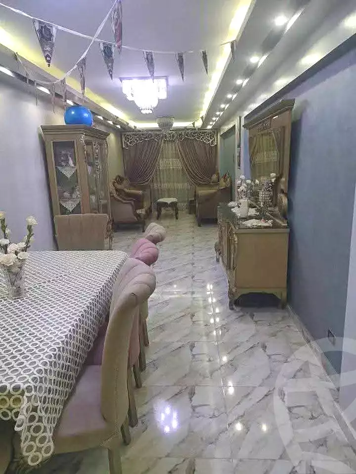 https://aqarmap.com.eg/ar/listing/6755531-for-sale-alexandria-l-jmy-lbytsh-qased-kareem-st