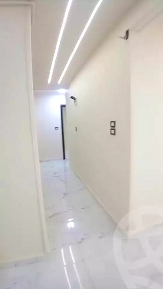 https://aqarmap.com.eg/ar/listing/6755744-for-sale-alexandria-el-asafra-shr-45