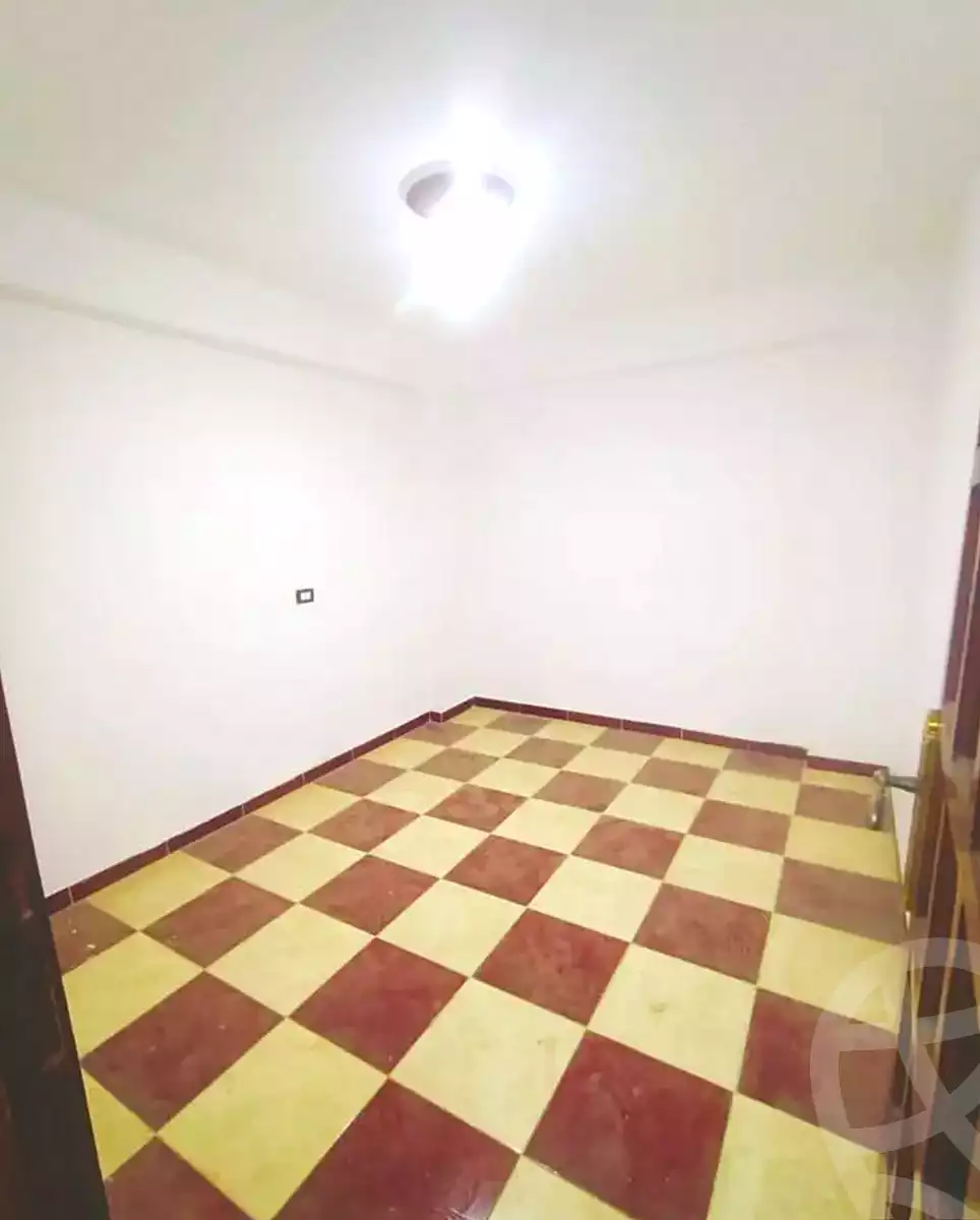 https://aqarmap.com.eg/en/listing/6757090-for-sale-alexandria-lsywf-el-falki