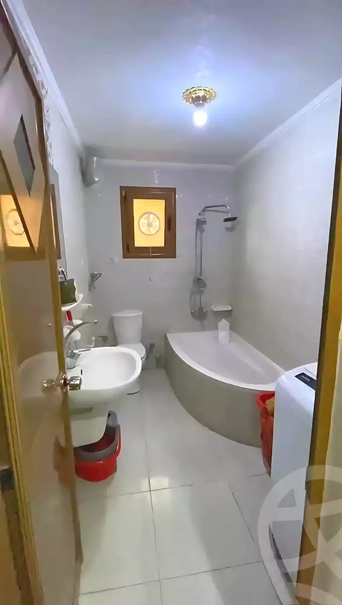 https://aqarmap.com.eg/ar/listing/6757210-for-sale-cairo-helwan-hadayek-helwan-el-eshrein-st