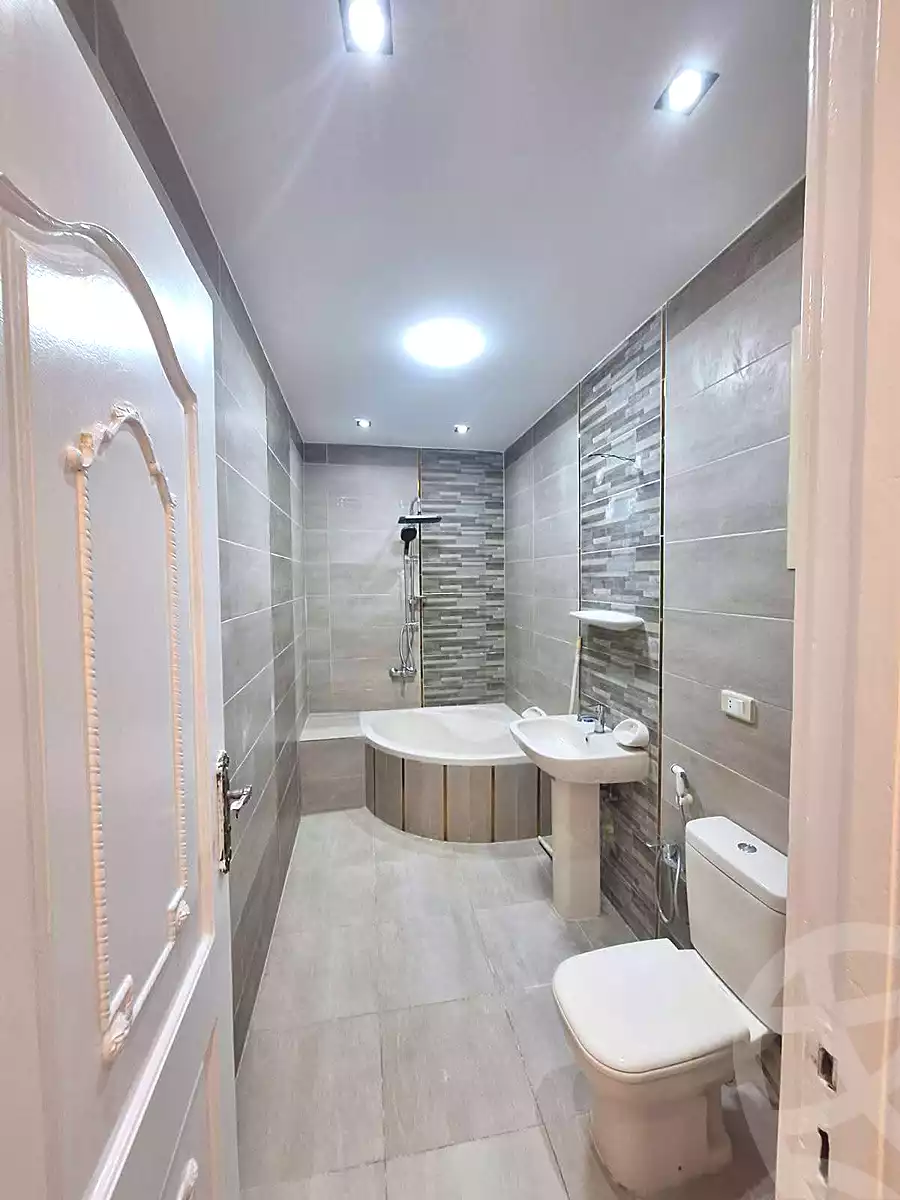 https://aqarmap.com.eg/en/listing/6757215-for-sale-alexandria-miami-mohammed-galal-hammad-st