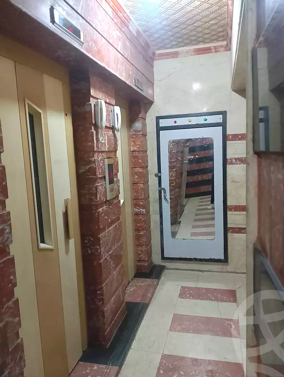 https://aqarmap.com.eg/ar/listing/6757280-for-sale-alexandria-el-asafra-l-sfr-qbly