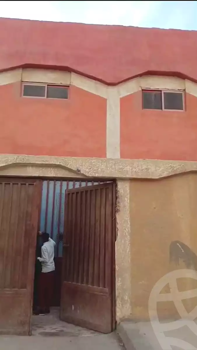 https://aqarmap.com.eg/ar/listing/6757348-for-sale-cairo-badr-city-manteqat-el-250-fadan