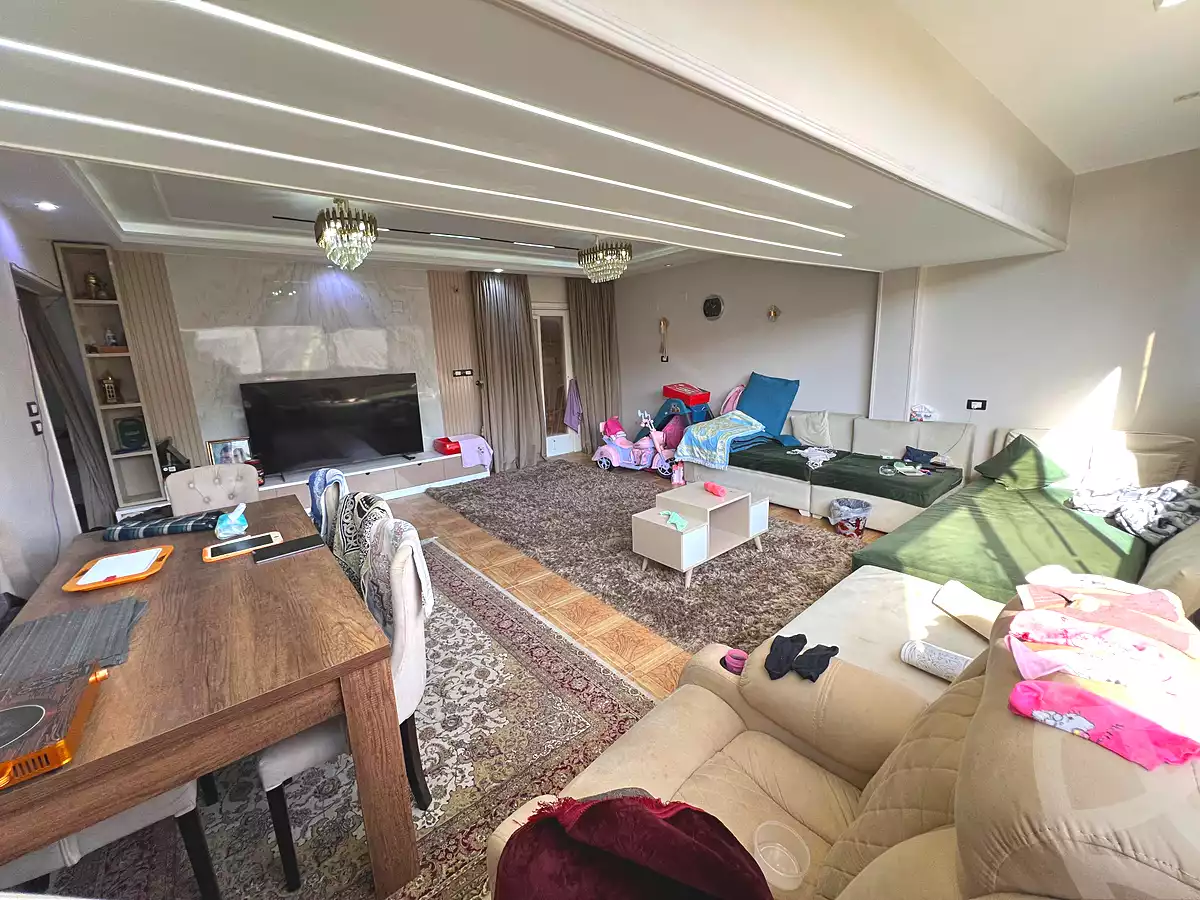 https://aqarmap.com.eg/ar/listing/6757369-for-sale-cairo-6th-of-october-el-hay-el-motamyz-fourth-touristic-village-amin-el-refae-st