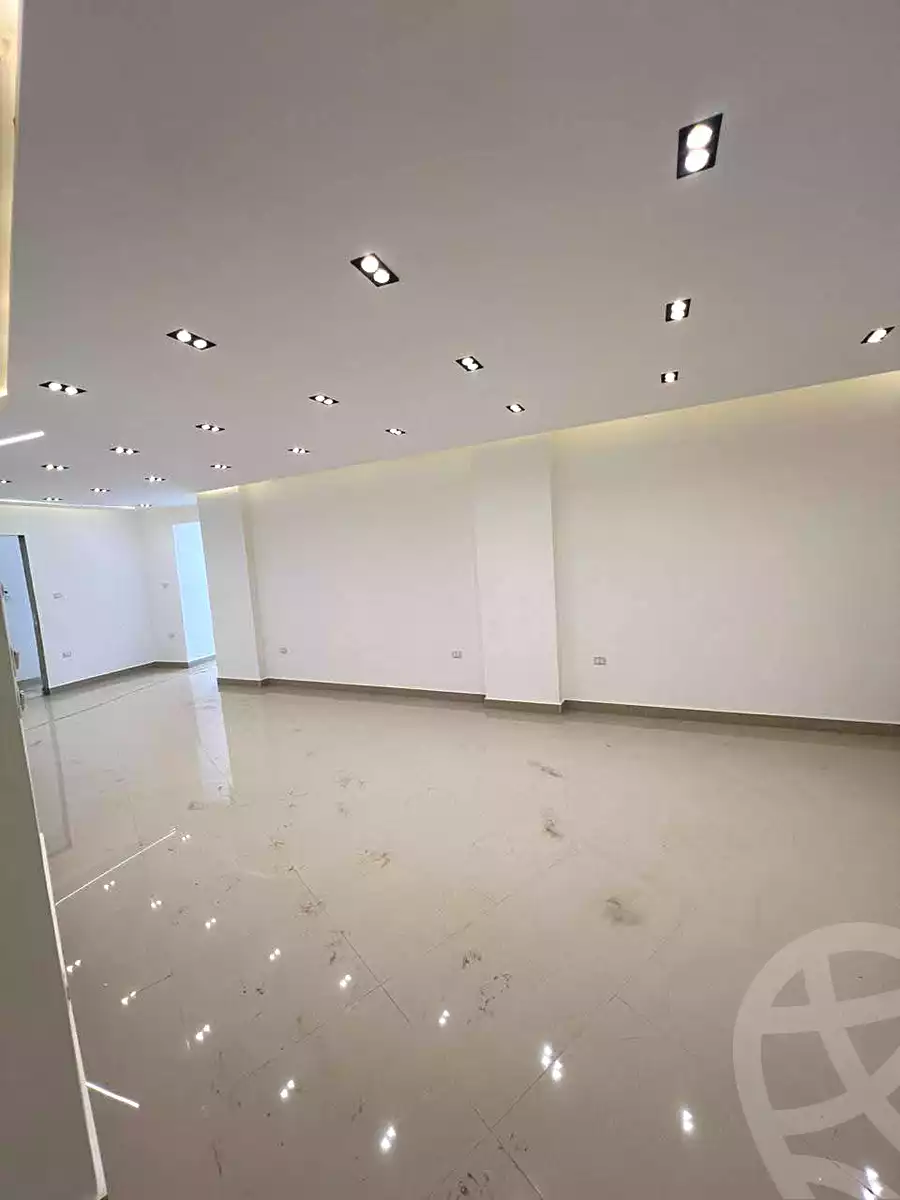 https://aqarmap.com.eg/ar/listing/6757390-for-sale-cairo-ain-shams-ain-shams-el-sharkia-el-fairouz-st