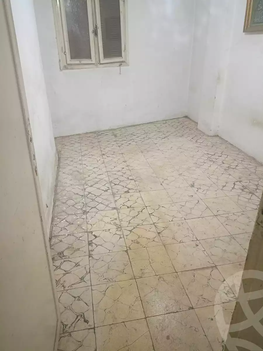https://aqarmap.com.eg/ar/listing/6758101-for-sale-cairo-ain-shams-ain-shams-el-sharkia-afifi-effat-st