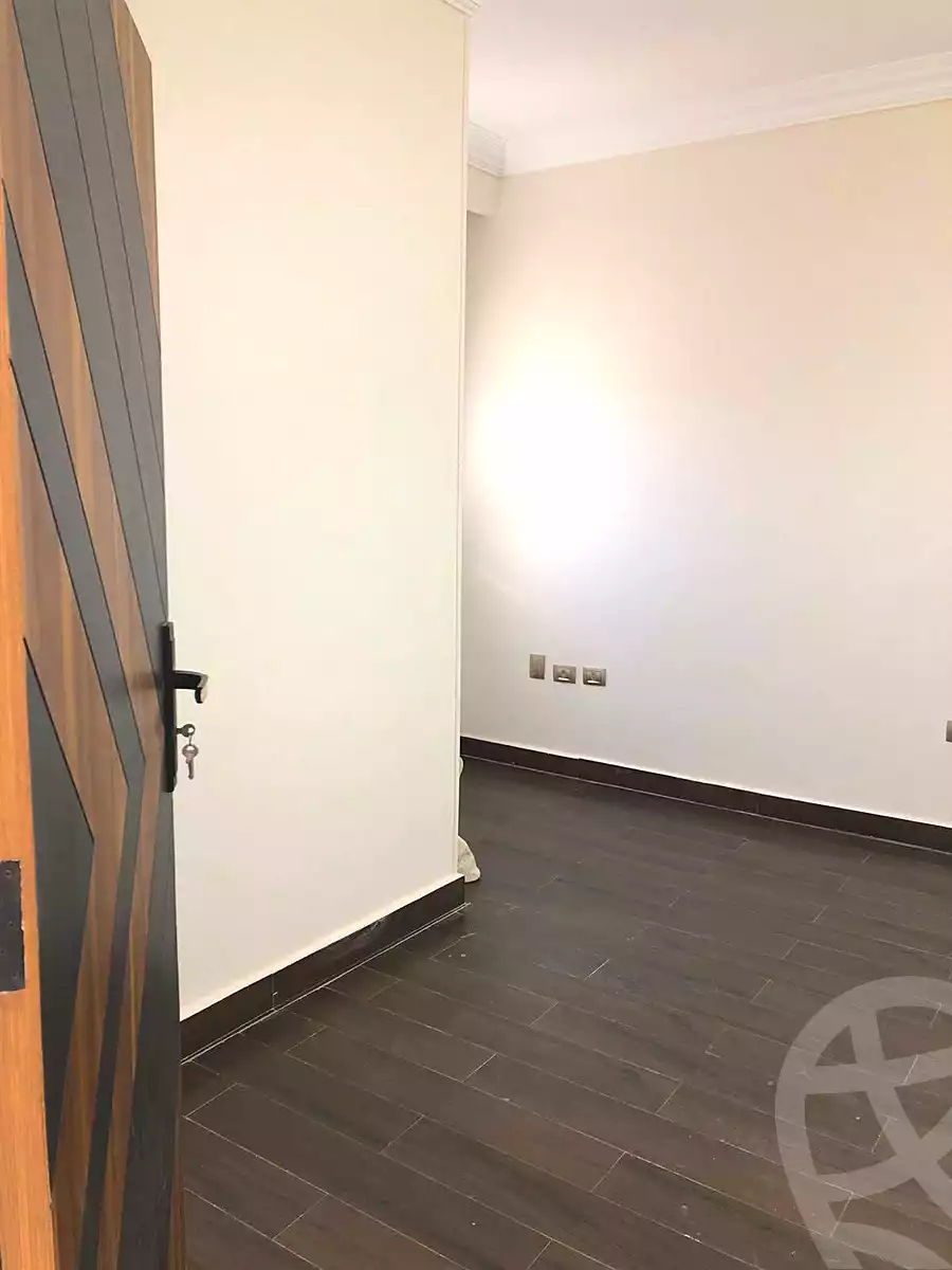 https://aqarmap.com.eg/ar/listing/6758757-for-sale-cairo-new-cairo-el-narges-el-narges-3-wasef-ghaly-basha-st