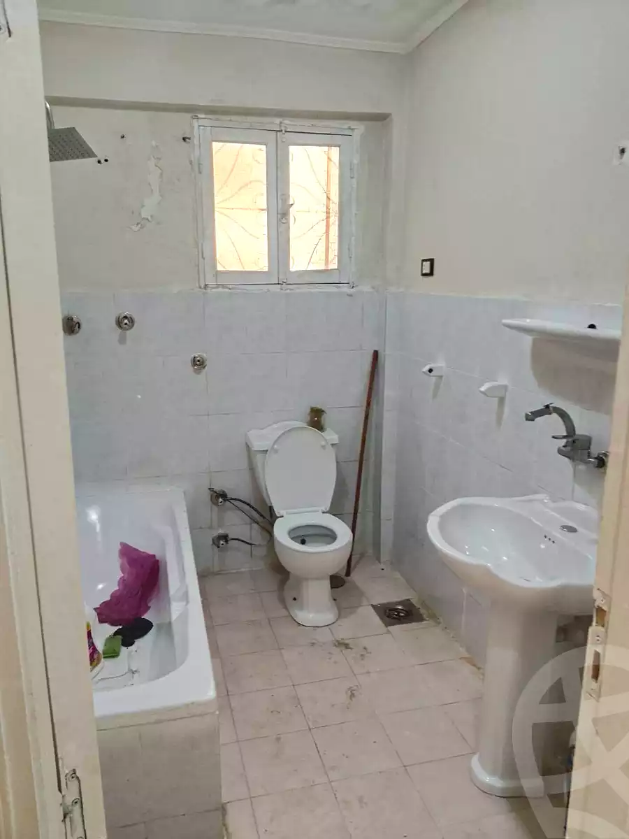 https://aqarmap.com.eg/ar/listing/6759048-for-sale-alexandria-l-jmy-el-hanouvel-el-salam-st