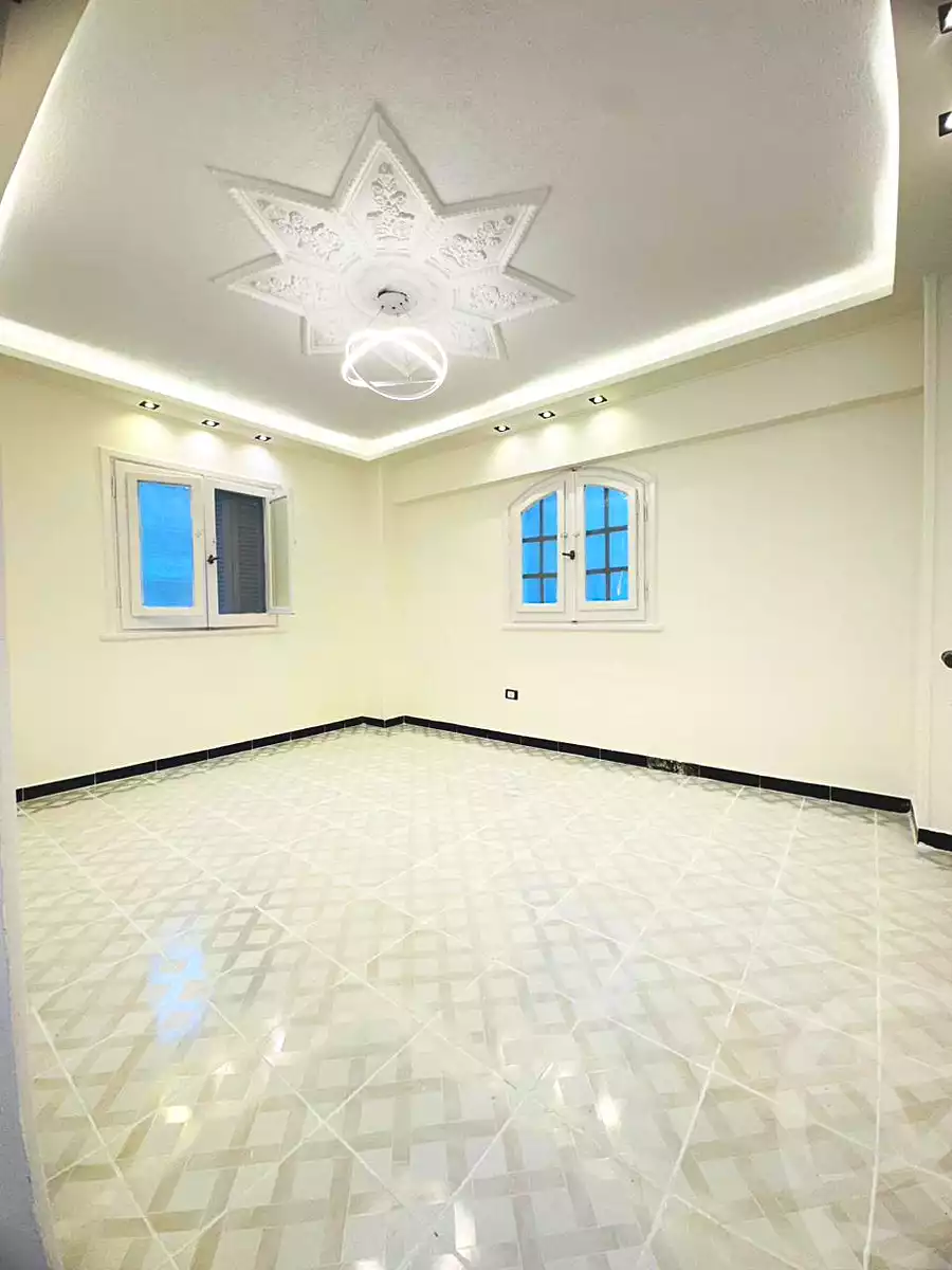 https://aqarmap.com.eg/ar/listing/6759257-for-sale-alexandria-l-jmy