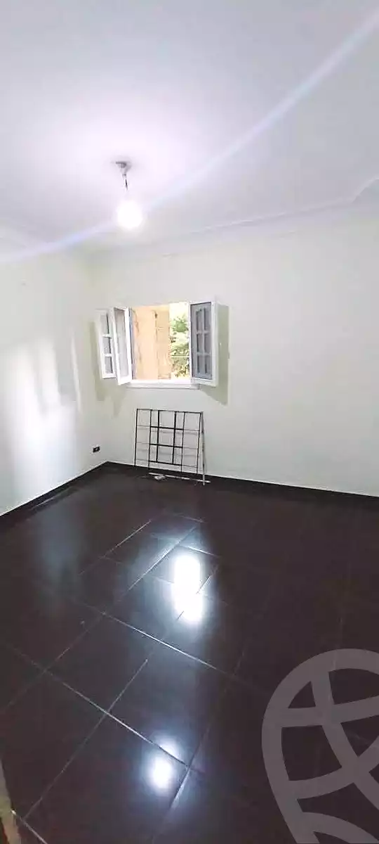 https://aqarmap.com.eg/ar/listing/6759438-for-sale-alexandria-l-jmy-lbytsh-ibrahim-othman-st