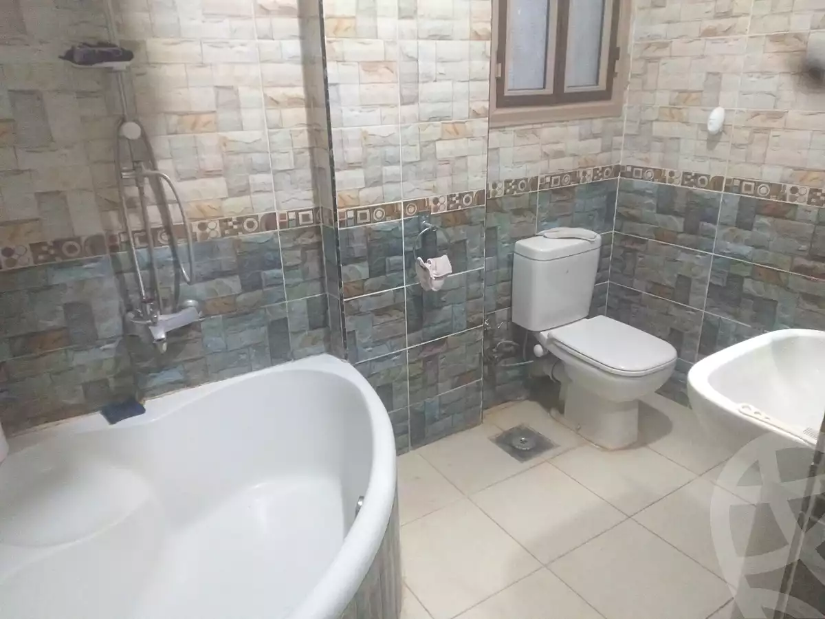 https://aqarmap.com.eg/ar/listing/6759875-for-sale-alexandria-l-jmy-lbytsh-abd-el-fattah-el-talkhawy