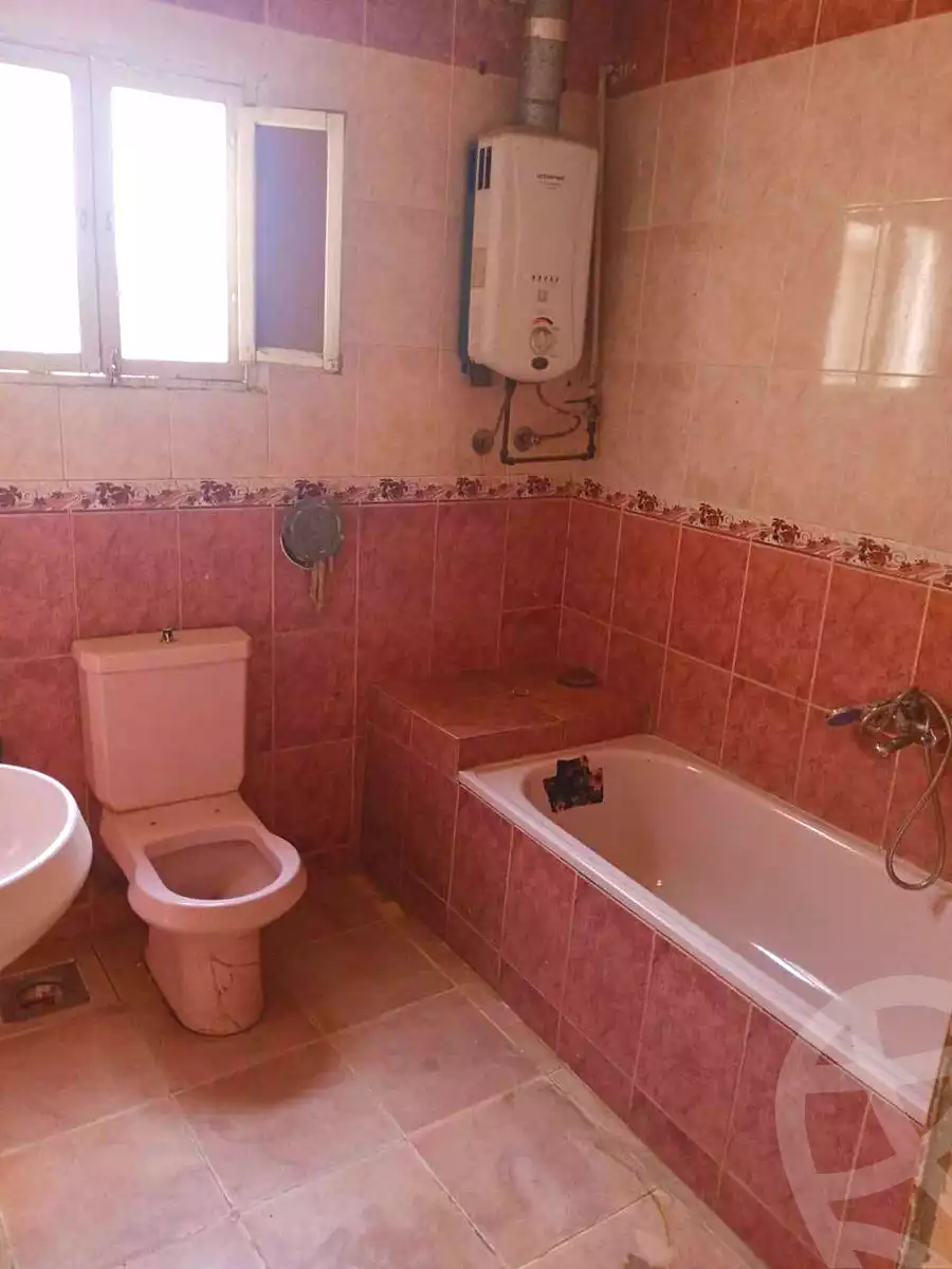 https://aqarmap.com.eg/ar/listing/6759910-for-rent-cairo-faisal-kafr-tohormos-el-rihani-st