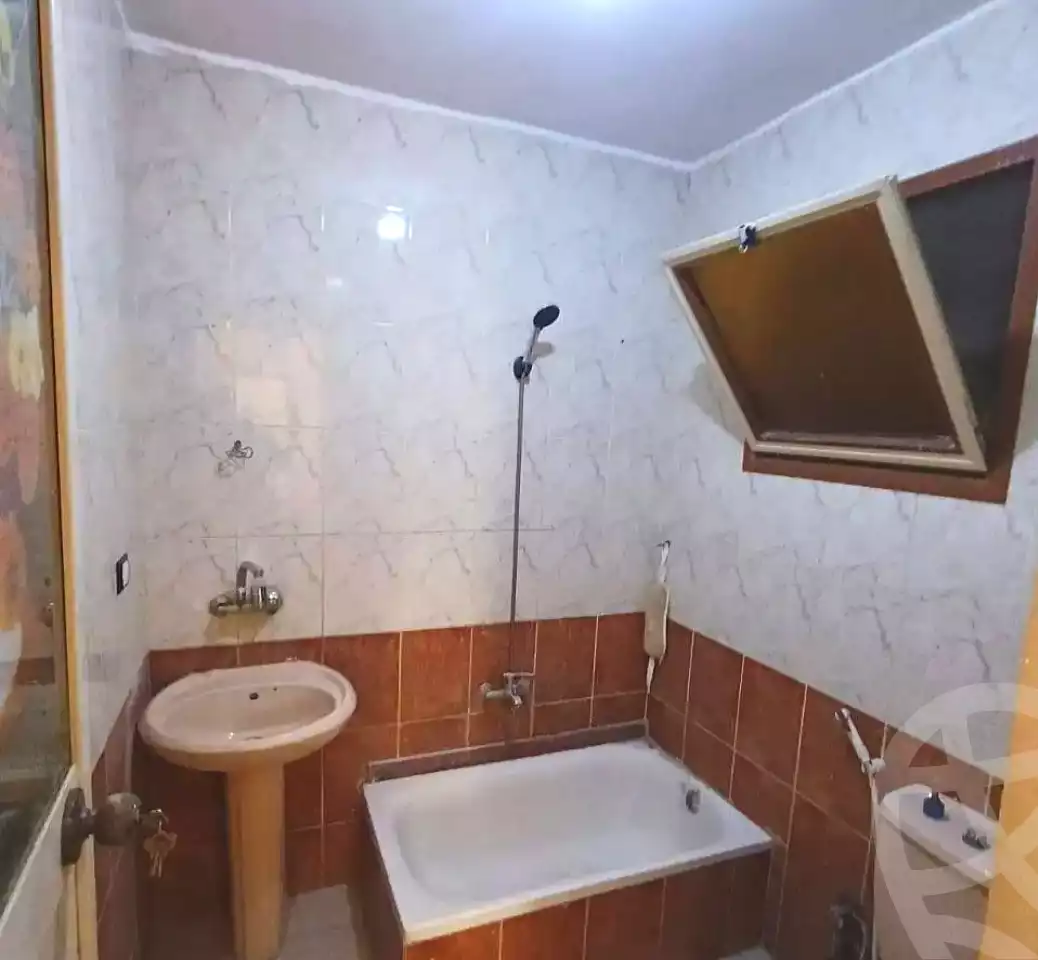 https://aqarmap.com.eg/en/listing/6760330-for-sale-alexandria-lsywf-el-falki-street-16-el-eslah