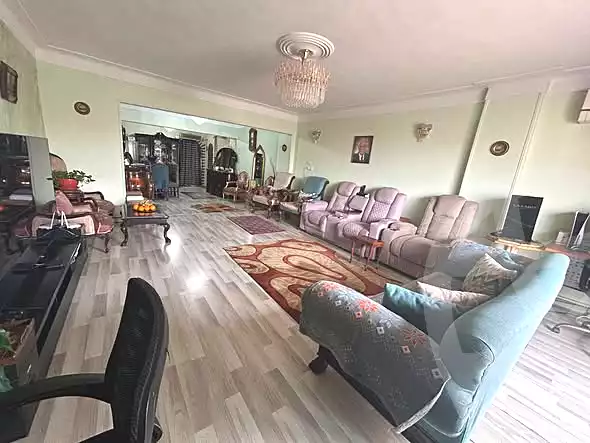 https://aqarmap.com.eg/en/listing/6760403-for-sale-alexandria-moharram-bey-mahmoud-salamah-st