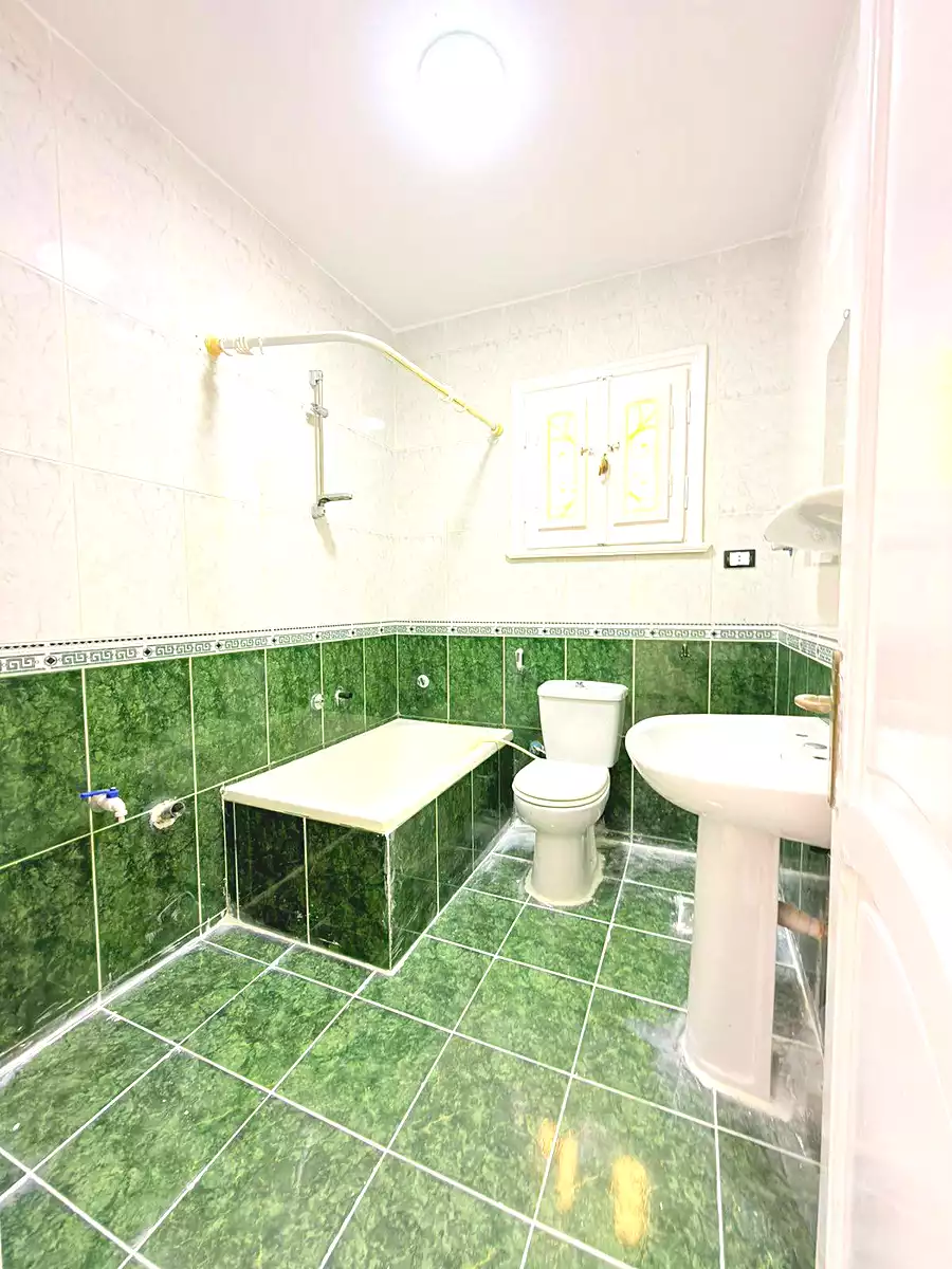 https://aqarmap.com.eg/ar/listing/6760458-for-sale-alexandria-l-jmy-shataa-el-nakheel