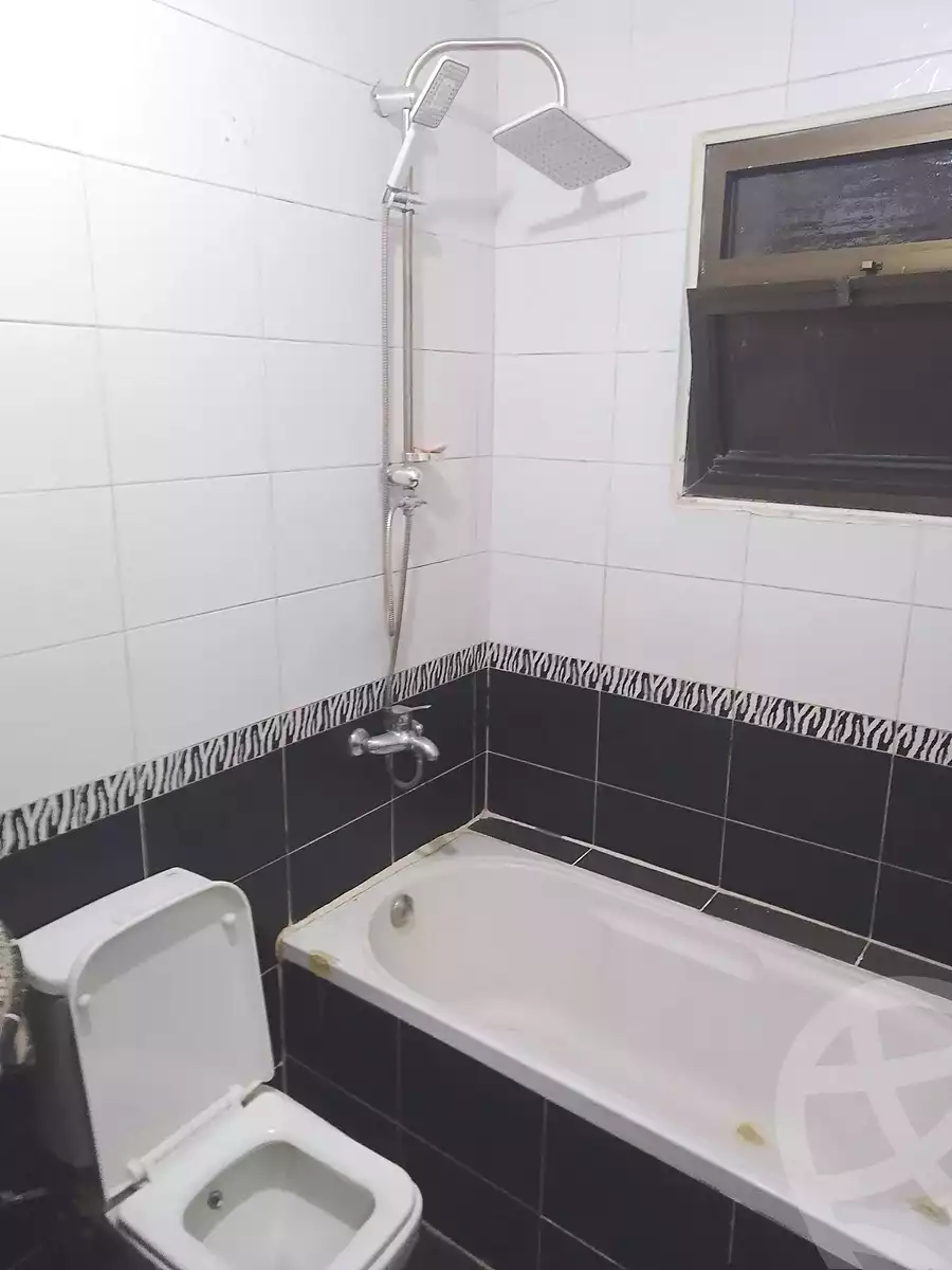 https://aqarmap.com.eg/en/listing/6760478-for-sale-cairo-el-haram-madkor