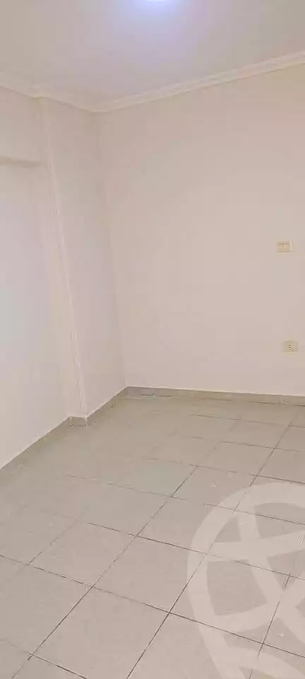 https://aqarmap.com.eg/ar/listing/6760631-for-sale-alexandria-sydy-bshr-sydy-bshr-bhry-shr-mhmd-njyb