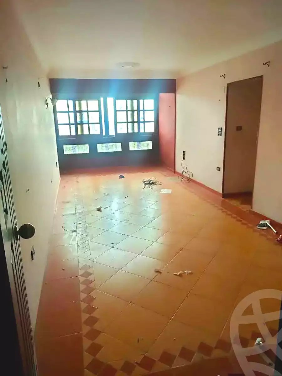 https://aqarmap.com.eg/ar/listing/6760634-for-rent-cairo-helwan-helwan-el-sharkeya-latif-basha-st