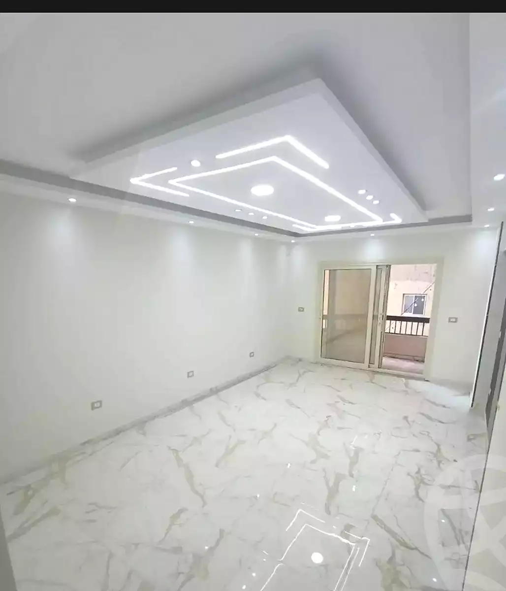 https://aqarmap.com.eg/ar/listing/6760808-for-sale-alexandria-miami-el-gaish-rd-st