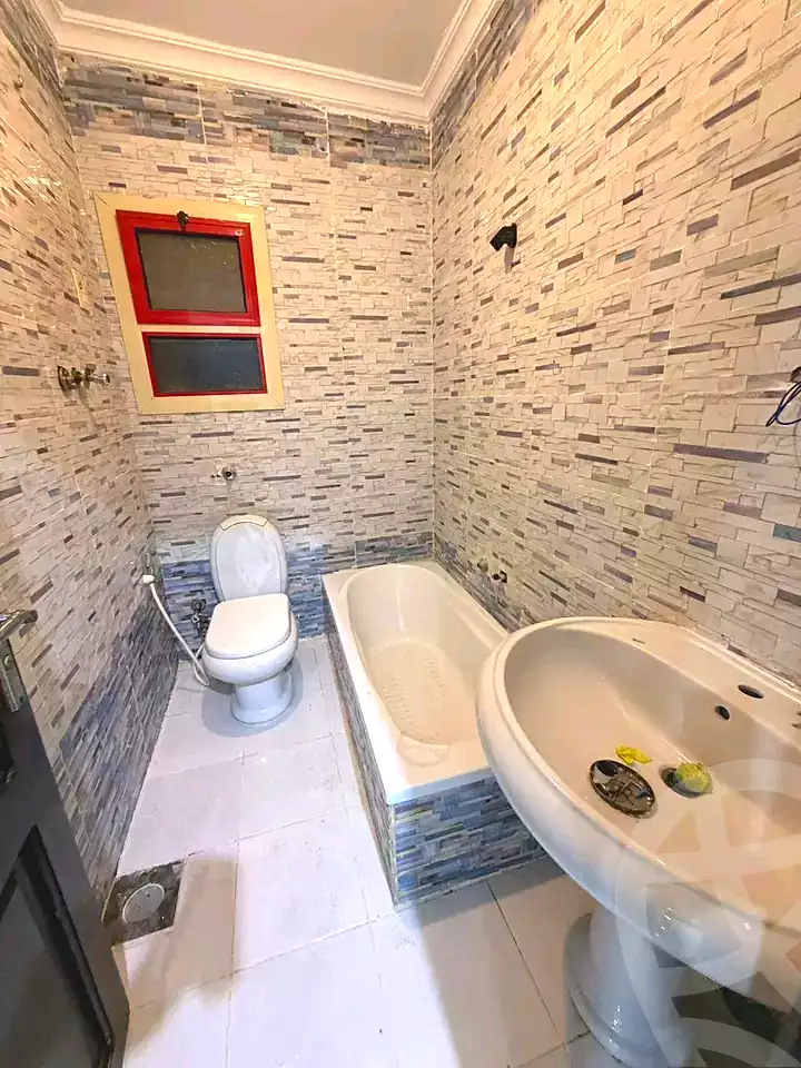 https://aqarmap.com.eg/en/listing/6760925-for-sale-alexandria-l-jmy-shataa-el-nakheel