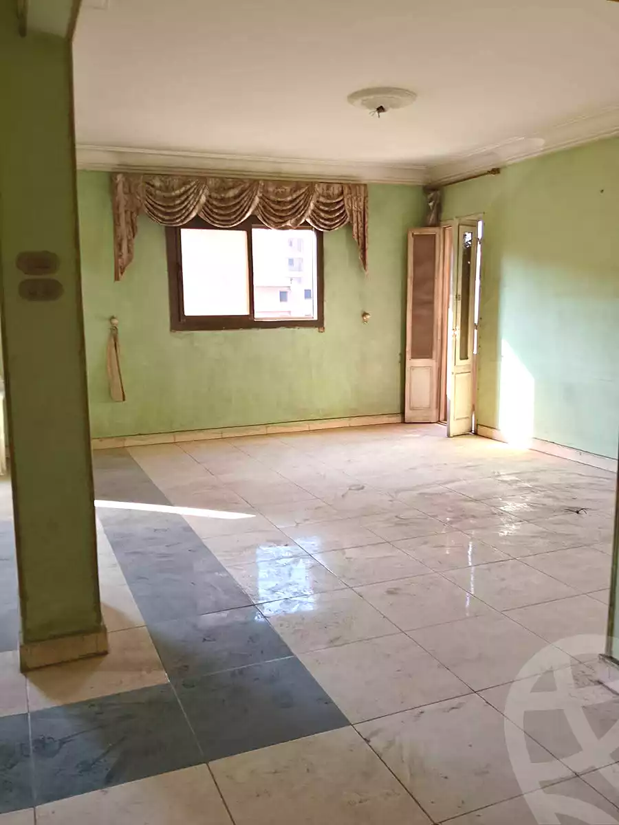 https://aqarmap.com.eg/ar/listing/6761236-for-sale-cairo-helwan-sherif-st