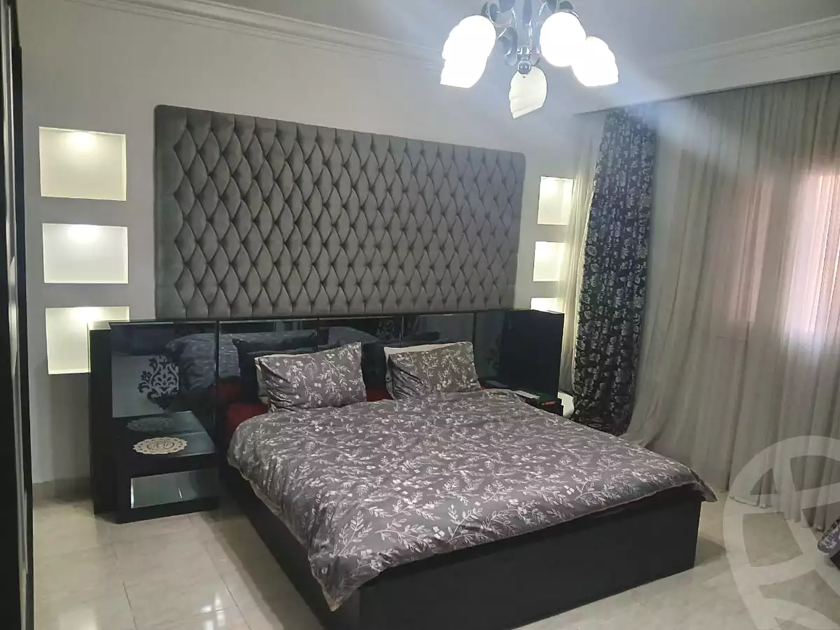 https://aqarmap.com.eg/ar/listing/6761402-for-sale-cairo-6th-of-october-el-ahyaa-neighborhood-4th-neighborhood-3