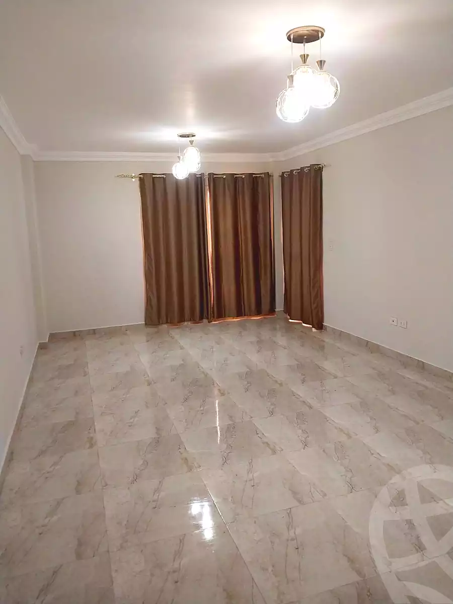 https://aqarmap.com.eg/ar/listing/6761861-for-sale-cairo-new-cairo-el-gameyat-jnwb-ljm-yt-jn