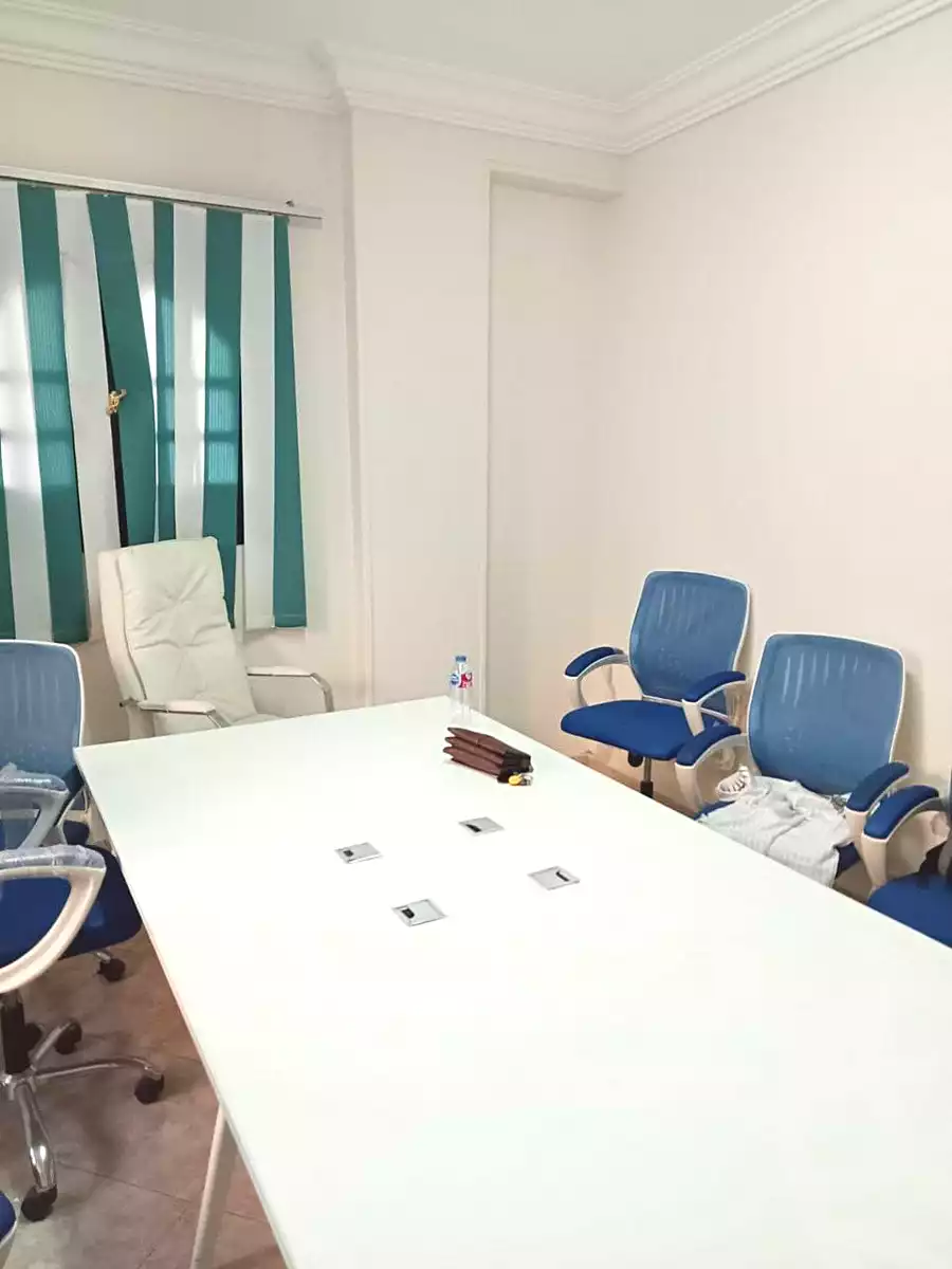 https://aqarmap.com.eg/ar/listing/6761895-for-sale-cairo-new-cairo-ganob-el-akadamiya-south-academy-z